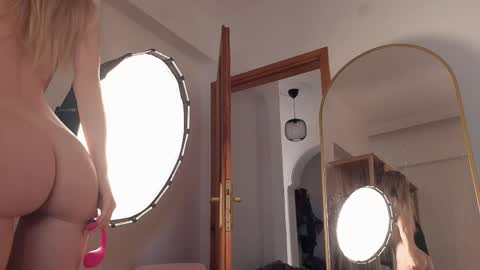 Polina online show from April 27, 2026, 8:23 am
