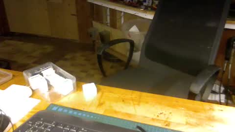 Snapshot of pomme1949 chatting on October 6, 2025, 7:50 am pomme1949 online show from October 6, 2025, 7:50 am