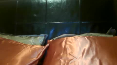 Snapshot of ponchynyc chatting on February 22, 2025, 1:55 am PONCH online show from February 22, 2025, 1:55 am