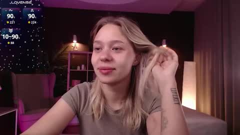 Eva online show from September 22, 2025, 1:07 am