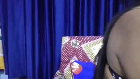 poojalady online show from November 24, 2025, 4:07 pm