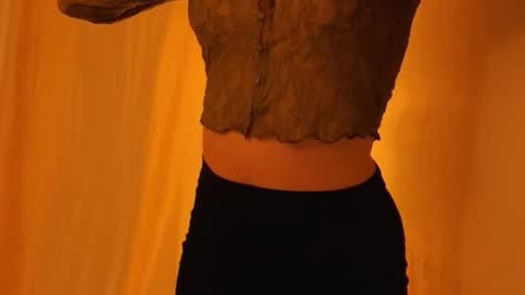 April online show from February 1, 2026, 6:39 pm