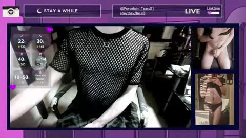 porcelain_tears01 online show from May 23, 2026, 3:45 am