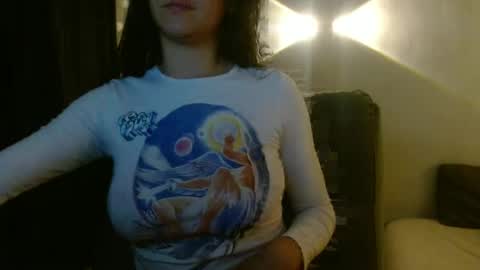 Snapshot of porcelainlux chatting on July 14, 2026, 2:49 am porcelainlux online show from July 14, 2026, 2:49 am