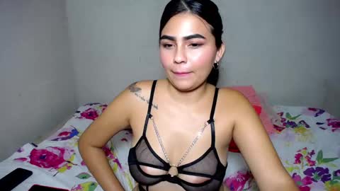 NICKKYMARTIN online show from January 21, 2025, 8:08 am