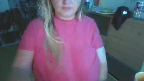 Snapshot of pornbusty chatting on April 14, 2026, 10:27 pm MelissOfficial online show from April 14, 2026, 10:27 pm