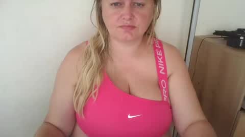 MelissOfficial online show from July 10, 2026, 7:23 am