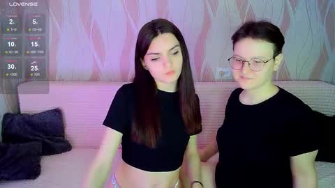 Ana and Tati online show from October 20, 2025, 7:36 pm