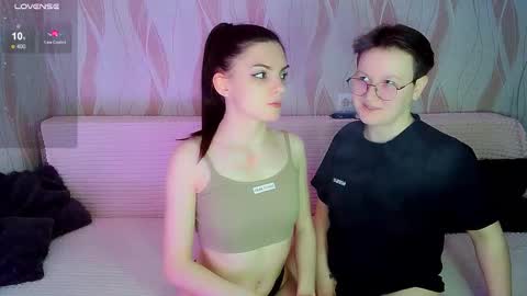 Ana and Tati online show from December 4, 2025, 8:39 pm