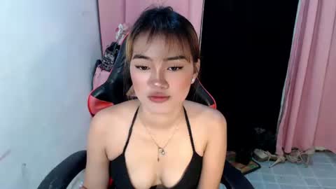 pornstar_kia online show from March 20, 2026, 7:35 am