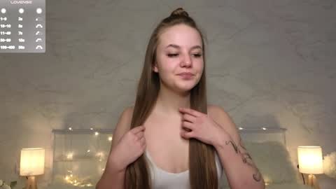  HERES SILVIA AND OlIVIA  WELCOME EVERYONE LOVENSE DOMI REACT TO YOUR TIPS LETS MAKE A GREAT SHOW TOGETHER  online show from February 7, 2025, 4:14 pm
