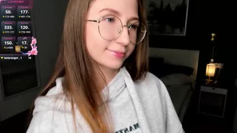 Snapshot of portia_bubbles chatting on October 16, 2025, 7:15 pm Elizabeth online show from October 16, 2025, 7:15 pm