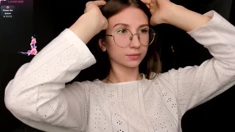 Snapshot of portia_bubbles chatting on October 22, 2025, 7:13 pm Elizabeth online show from October 22, 2025, 7:13 pm