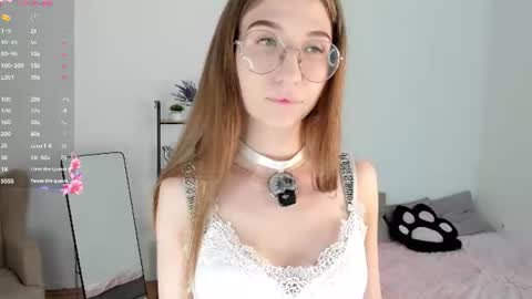 Elizabeth online show from July 4, 2026, 8:20 am