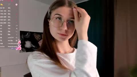 Elizabeth online show from July 17, 2026, 8:10 am