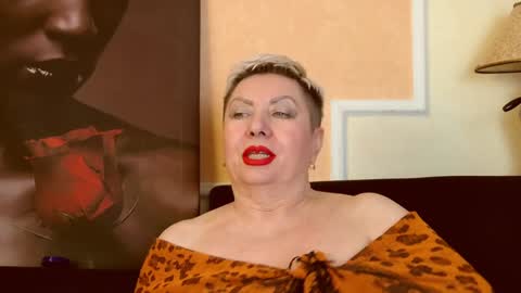 LADY POSH online show from December 5, 2024, 10:01 pm