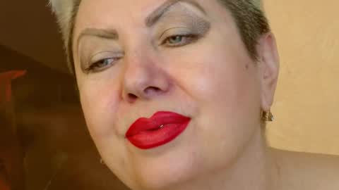 LADY POSH online show from March 6, 2025, 10:04 pm