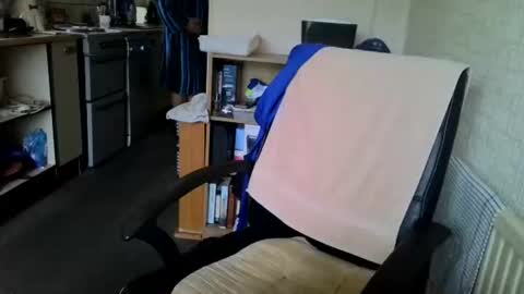 poshman65 online show from November 19, 2025, 8:36 am