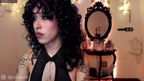 Snapshot of posigore chatting on December 4, 2024, 6:06 pm Anna Goth independient model online show from December 4, 2024, 6:06 pm