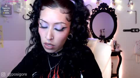 Snapshot of posigore chatting on December 6, 2024, 6:28 pm Anna Goth independient model online show from December 6, 2024, 6:28 pm