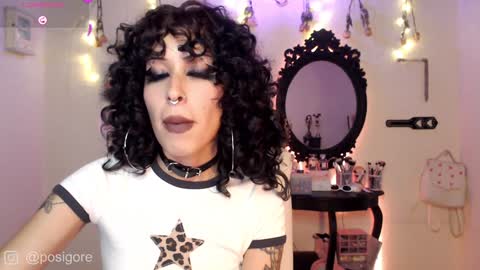 Snapshot of posigore chatting on December 30, 2024, 7:11 pm Anna Goth independient model online show from December 30, 2024, 7:11 pm