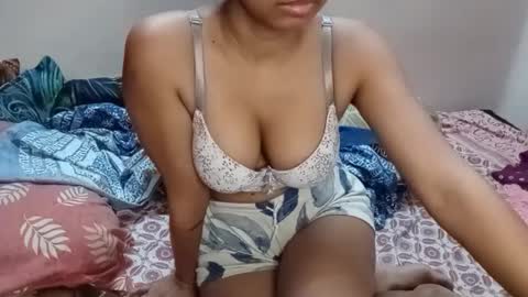 poulomi online show from February 25, 2025, 4:42 pm