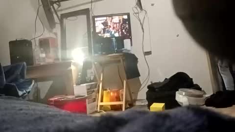 Snapshot of poundgame0710 chatting on April 3, 2026, 7:23 pm PipeLayerPlayer007 online show from April 3, 2026, 7:23 pm