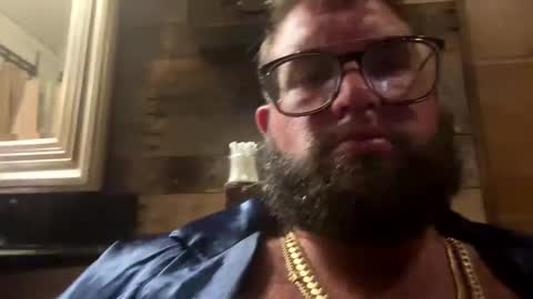 poundsquad305 online show from October 18, 2025, 6:26 am