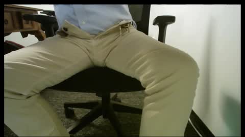 Snapshot of poundtownusa2016 chatting on October 20, 2025, 11:54 am ConchilDog online show from October 20, 2025, 11:54 am