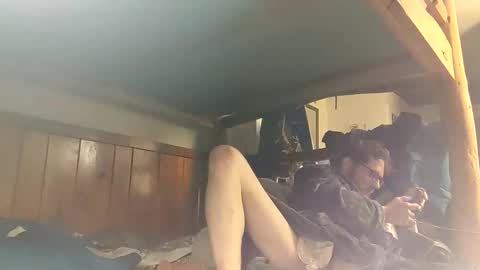 powderhound99 online show from March 26, 2026, 10:43 am