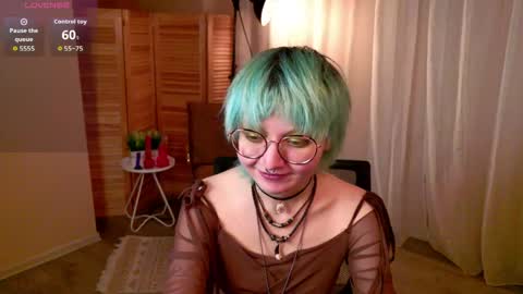 Snapshot of powderofgun chatting on April 28, 2026, 8:36 pm powderofgun online show from April 28, 2026, 8:36 pm