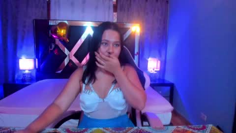 AMBER  online show from May 11, 2026, 12:11 pm