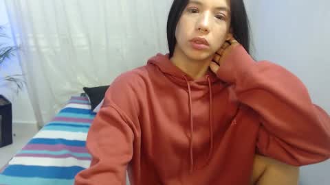 Snapshot of power_love_lemon chatting on October 23, 2025, 12:26 pm power_love_lemon online show from October 23, 2025, 12:26 pm