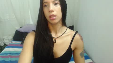 Snapshot of power_love_lemon chatting on November 15, 2025, 11:29 am power_love_lemon online show from November 15, 2025, 11:29 am