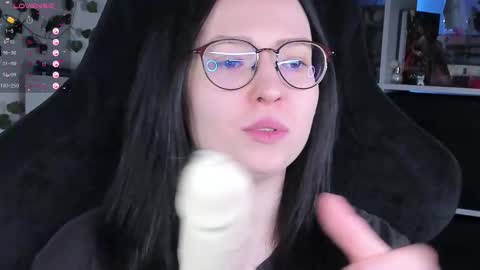 Snapshot of power_robynn chatting on November 10, 2025, 4:39 pm Robyn online show from November 10, 2025, 4:39 pm