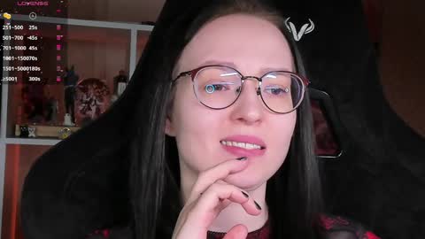 Snapshot of power_robynn chatting on April 4, 2026, 11:08 am Robyn online show from April 4, 2026, 11:08 am