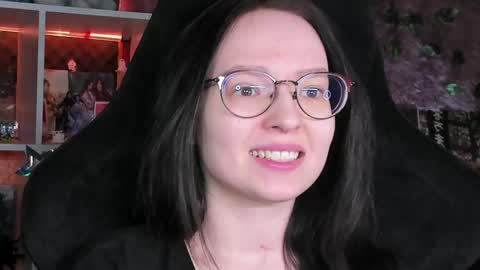 Snapshot of power_robynn chatting on April 29, 2026, 4:00 pm Robyn online show from April 29, 2026, 4:00 pm