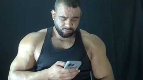 powerdmuscle online show from May 3, 2026, 12:16 am