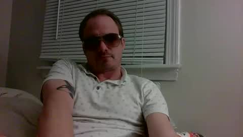 powthunder85 online show from April 21, 2026, 3:57 am