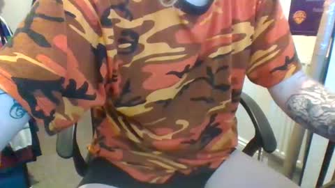 Snapshot of pr3ttyxlu5h chatting on February 27, 2025, 9:32 am pr3ttyxlu5h online show from February 27, 2025, 9:32 am