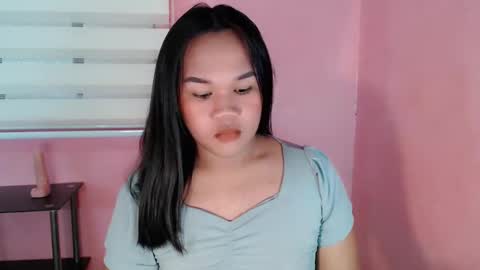 Just PRECIOUS  online show from February 24, 2025, 5:54 am