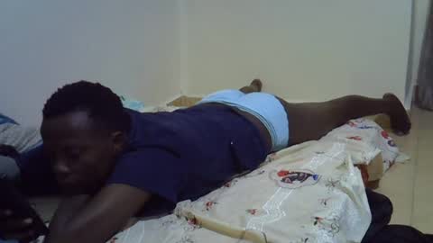 Snapshot of precious_nesh chatting on July 22, 2026, 7:11 am precious_nesh online show from July 22, 2026, 7:11 am