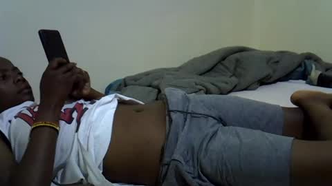 Snapshot of precious_nesh chatting on August 1, 2026, 6:12 am precious_nesh online show from August 1, 2026, 6:12 am