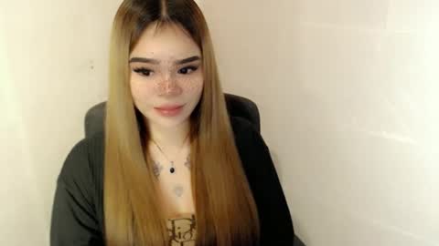 Snapshot of preciousangel69xxx chatting on April 6, 2026, 3:04 am MAXXINE online show from April 6, 2026, 3:04 am