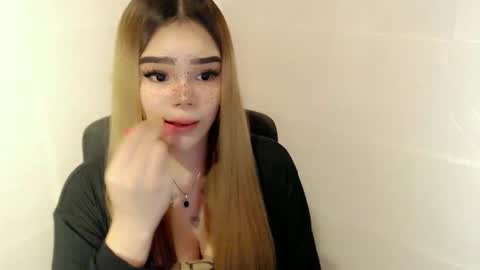 Snapshot of preciousangel69xxx chatting on May 3, 2026, 4:07 am MAXXINE online show from May 3, 2026, 4:07 am