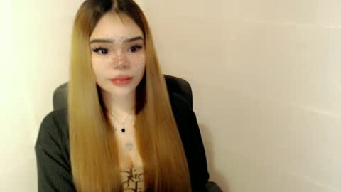 Snapshot of preciousangel69xxx chatting on May 8, 2026, 3:12 am MAXXINE online show from May 8, 2026, 3:12 am