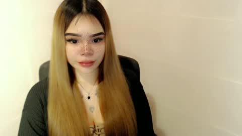 Snapshot of preciousangel69xxx chatting on May 11, 2026, 2:28 am MAXXINE online show from May 11, 2026, 2:28 am