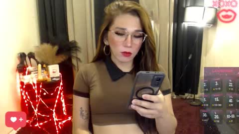 Rosedoll online show from November 6, 2025, 3:29 am