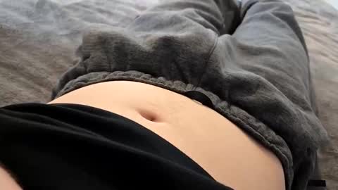 Precumz online show from September 17, 2025, 1:46 pm