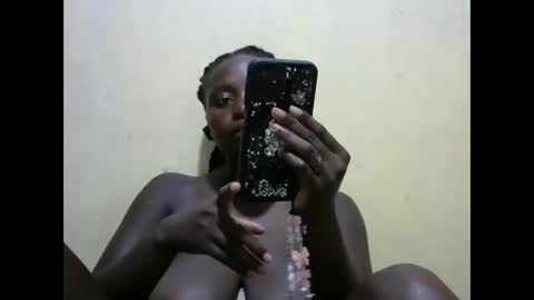 Snapshot of preetty_ebony_girl chatting on May 30, 2026, 9:28 am Elizabeth online show from May 30, 2026, 9:28 am